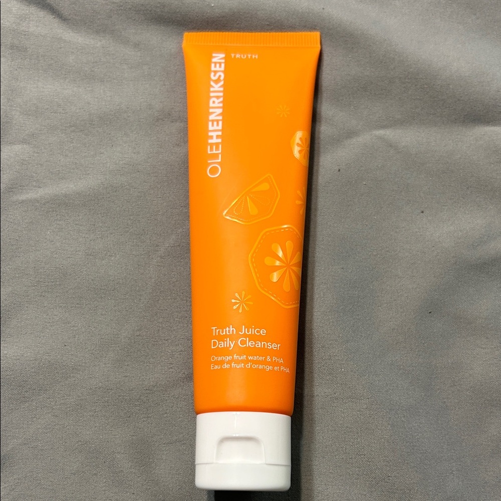 Ole Henriksen Truth Juice Cleanser in Bright Orange